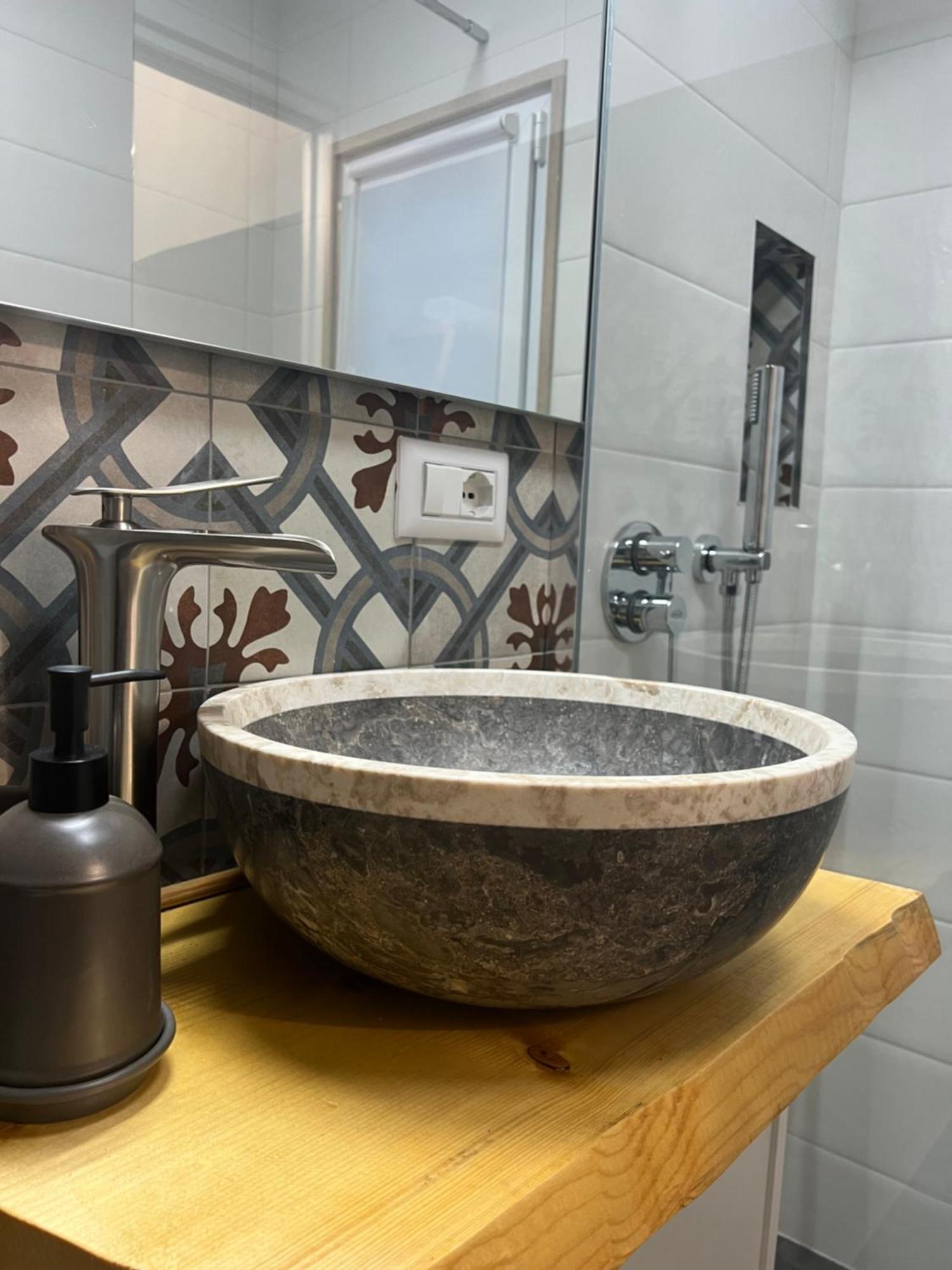 Villa Palazzo Paterno à Bari Extérieur photo